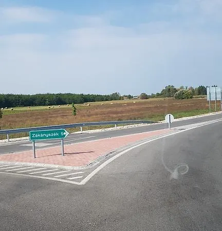 Horvath 아파트 *